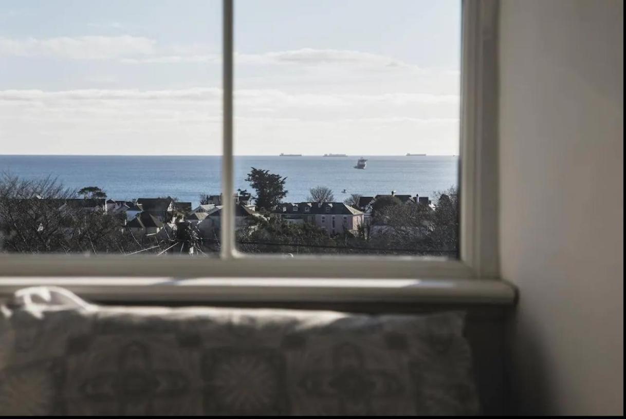 Falmouth Townhouse With Panoramic Sea View Terrace Buitenkant foto