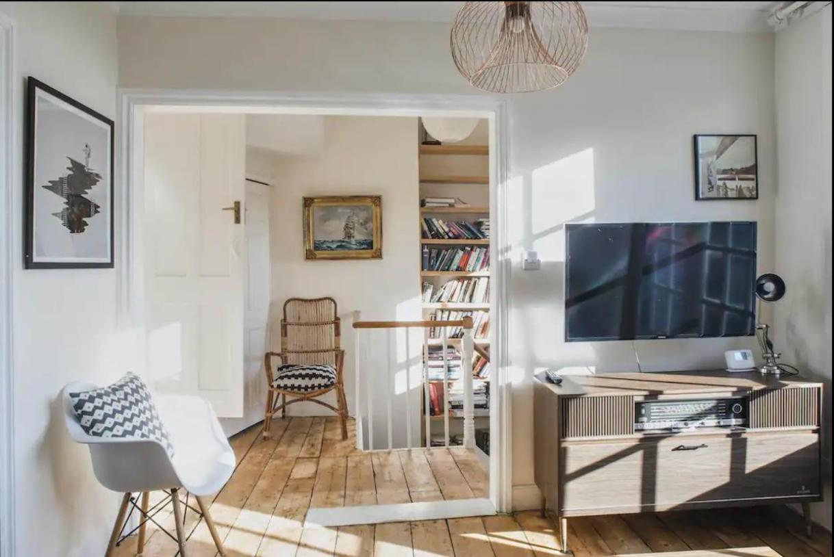 Falmouth Townhouse With Panoramic Sea View Terrace Buitenkant foto